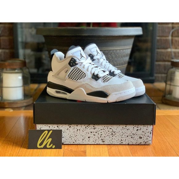 Size 4y Air Jordan Retro 4 "Military Black" 408452-111 - Picture 4 of 5